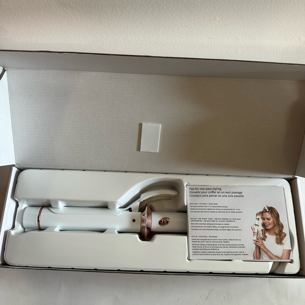 T3, Twirl 1.25 Inch Ceramic Curling Iron w Auto Shut Off NIB